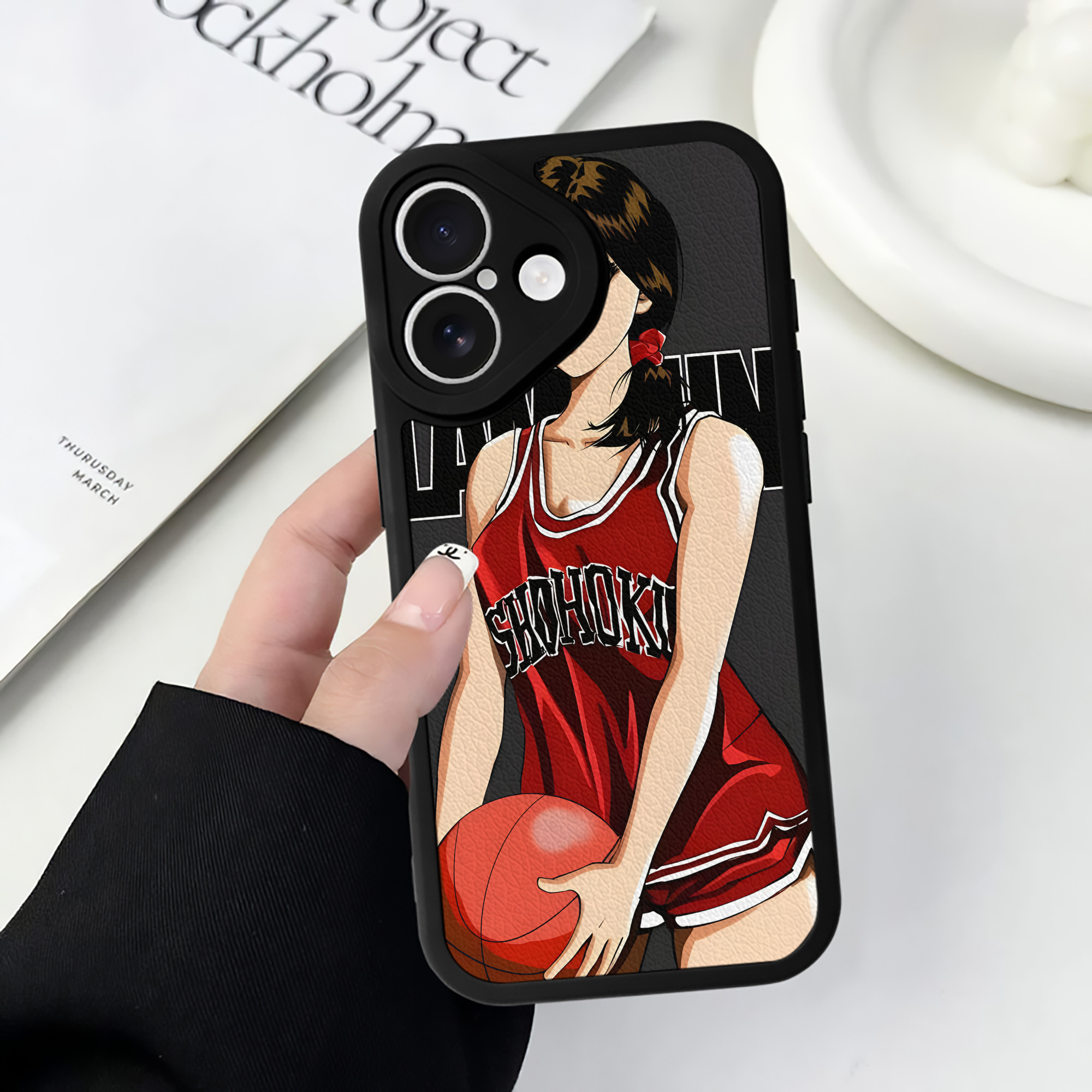 （画像用） SLAM DUNK／スラムダンク 【iPhone 16シリーズ対応】シリコンスマホケース（レザー調） 材質：シリコン